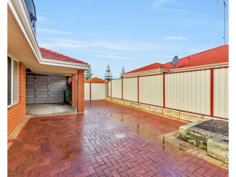 24 Sulina Rise, Falcon WA 6210