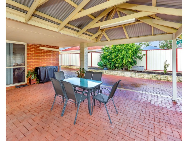 24 Sulina Rise, Falcon WA 6210