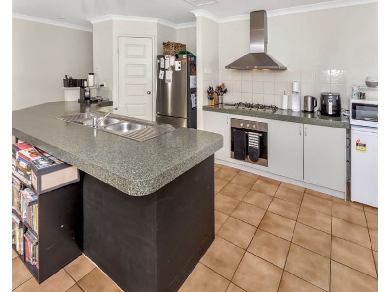 24 Sulina Rise, Falcon WA 6210