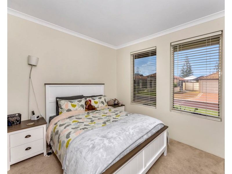 24 Sulina Rise, Falcon WA 6210