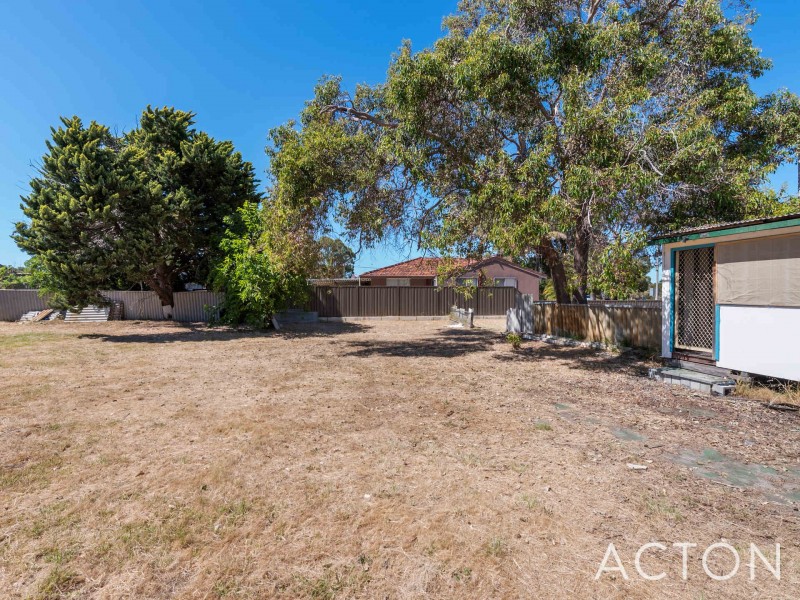 9 Owen Avenue, Falcon WA 6210