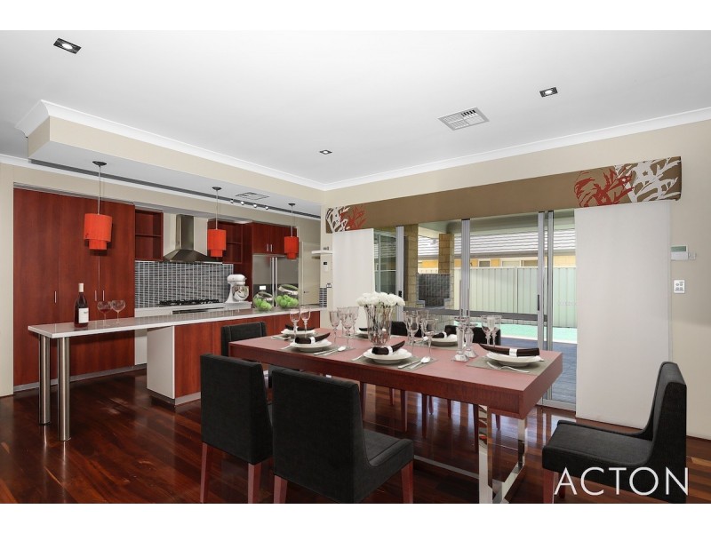 22 Jasper Way, Lakelands WA 6180