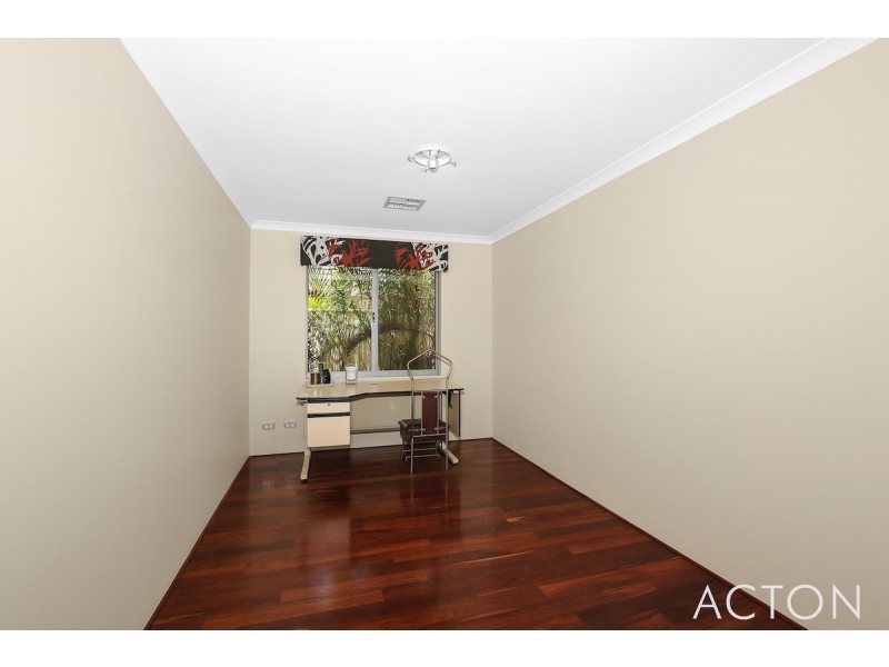 22 Jasper Way, Lakelands WA 6180