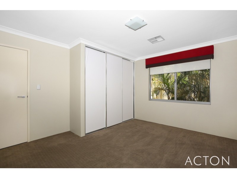 22 Jasper Way, Lakelands WA 6180