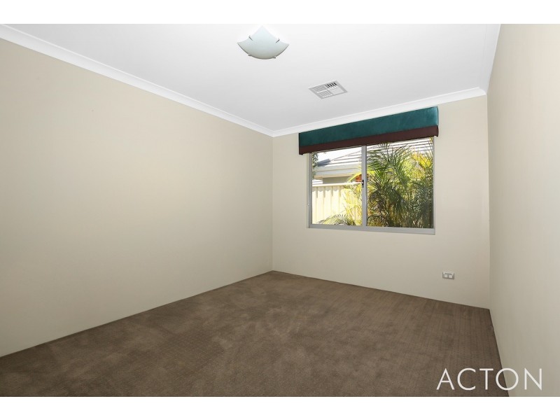 22 Jasper Way, Lakelands WA 6180