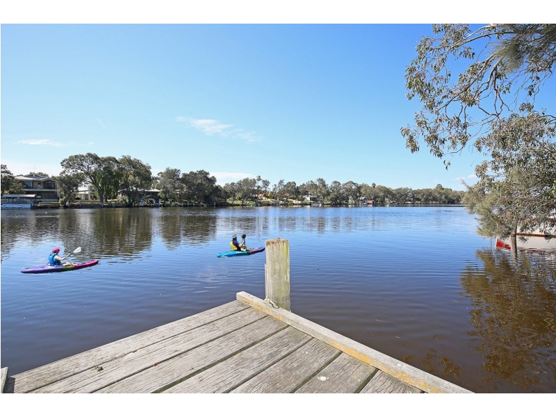 96 Banksia Terrace, South Yunderup WA 6208