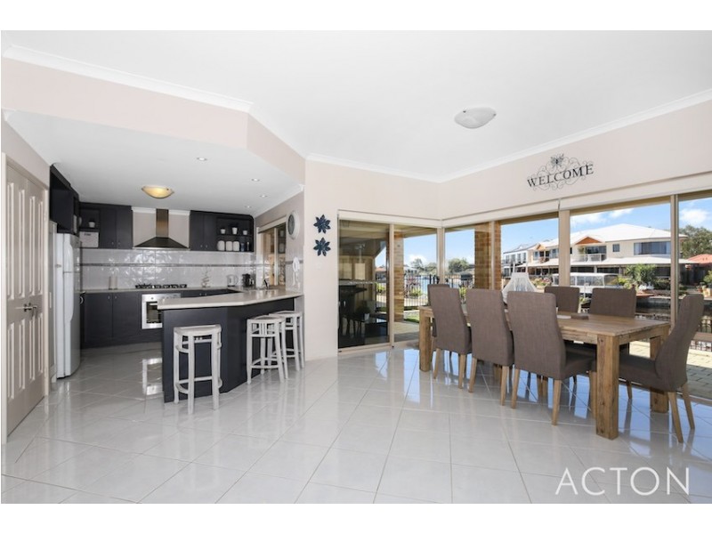 41 Batavia Quays, South Yunderup WA 6208