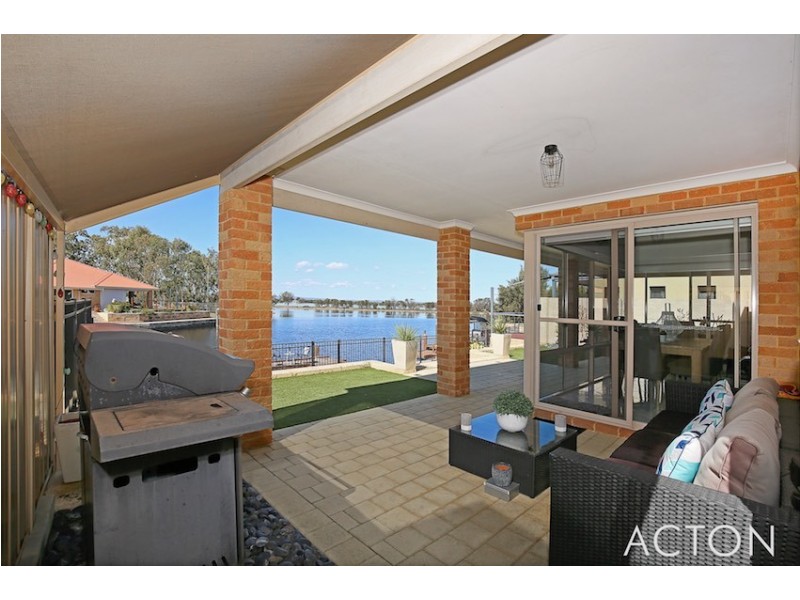 41 Batavia Quays, South Yunderup WA 6208