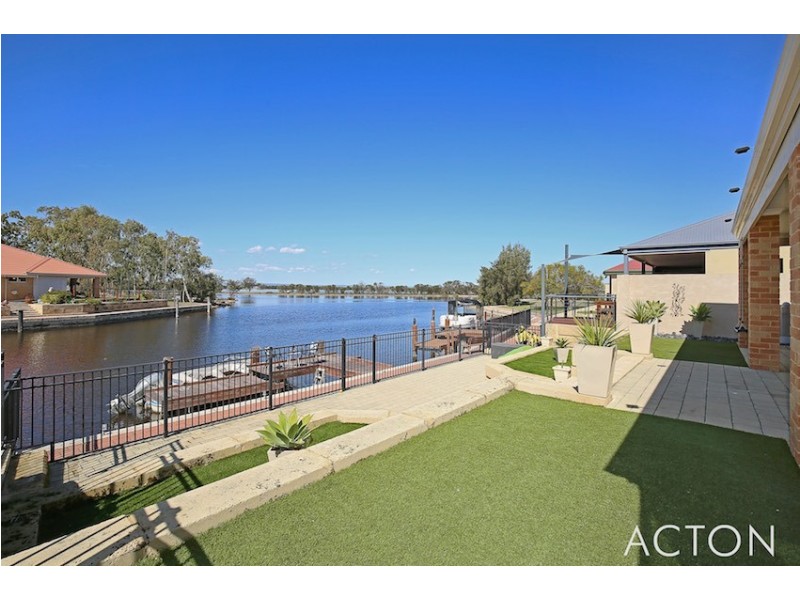 41 Batavia Quays, South Yunderup WA 6208