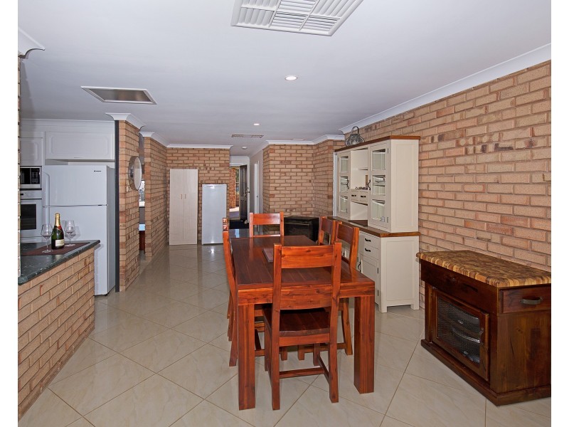 90 Moyup Way, South Yunderup WA 6208