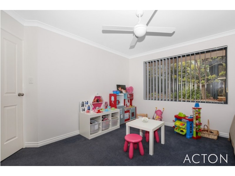 11 The Ridge, Halls Head WA 6210