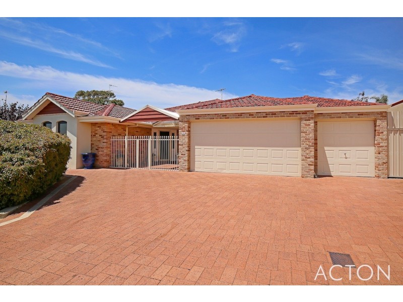 11 The Ridge, Halls Head WA 6210