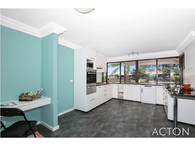 28 Kiap Road, South Yunderup WA 6208