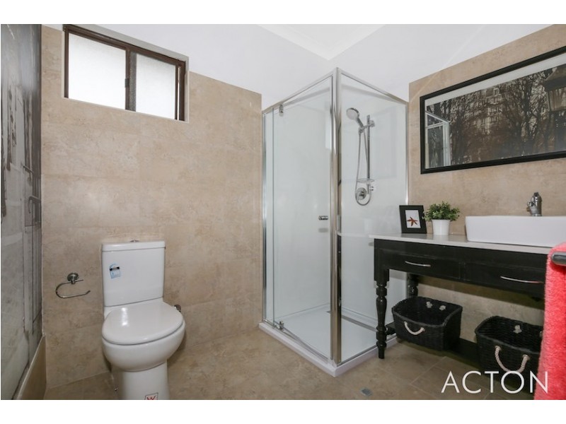 28 Kiap Road, South Yunderup WA 6208