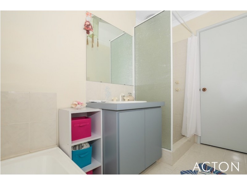 67 Inverness Drive, Meadow Springs WA 6210