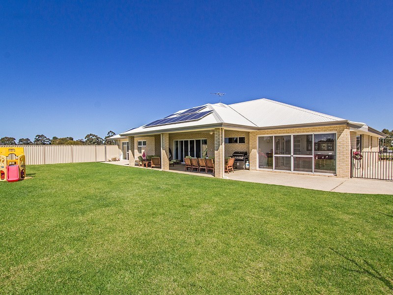 Lot 208 Curtis Lane, West Pinjarra WA 6208
