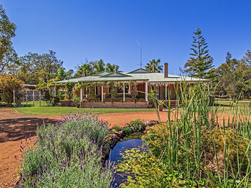 58 Greenwood Way, Barragup WA 6209