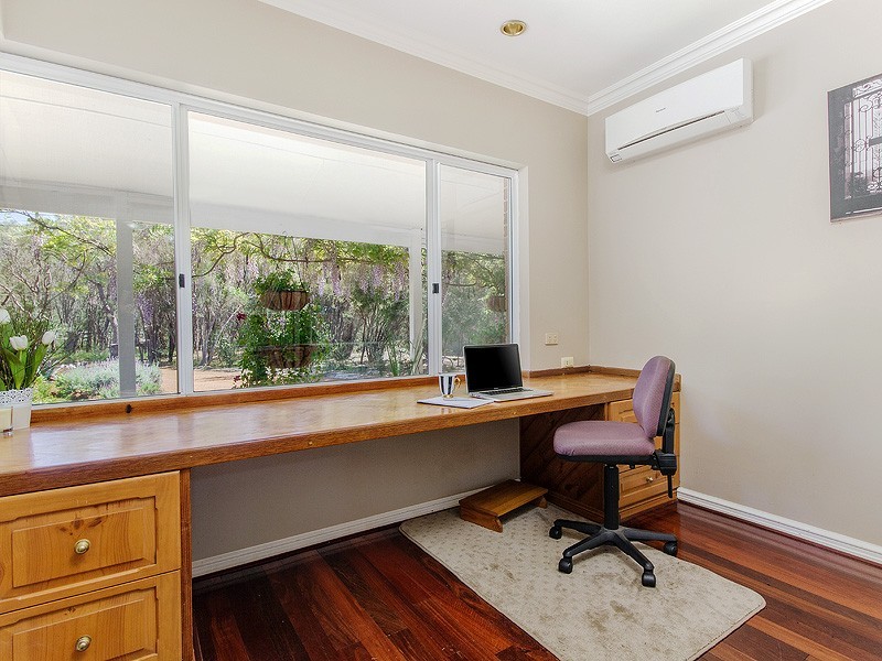 58 Greenwood Way, Barragup WA 6209