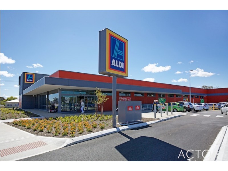 12 Casula Avenue, Coodanup WA 6210