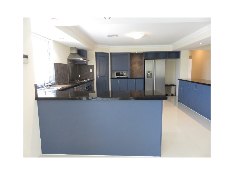 37 Turtles Bend, Secret Harbour WA 6173