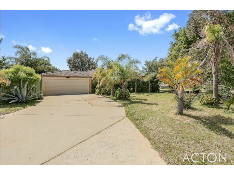 7 Kangaroo Paw Drive, Greenfields WA 6210