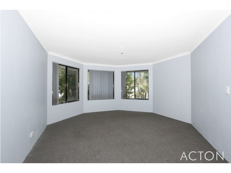 7 Kangaroo Paw Drive, Greenfields WA 6210