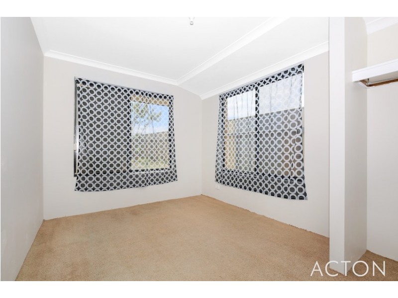 7 Kangaroo Paw Drive, Greenfields WA 6210