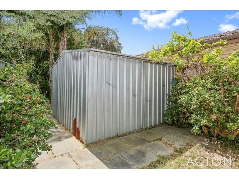 7 Kangaroo Paw Drive, Greenfields WA 6210