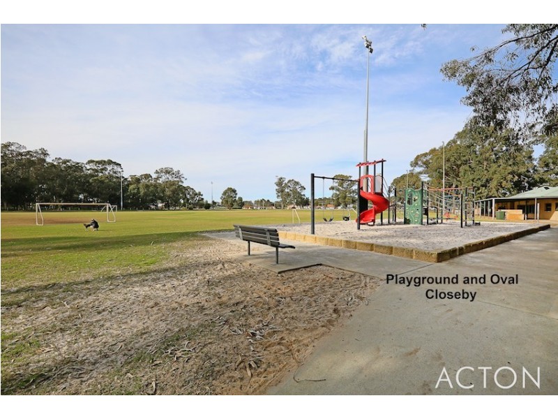 7 Kangaroo Paw Drive, Greenfields WA 6210