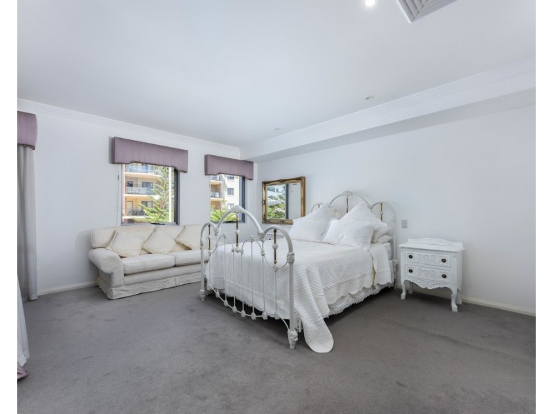 10/1 Breakwater Parade, Mandurah WA 6210