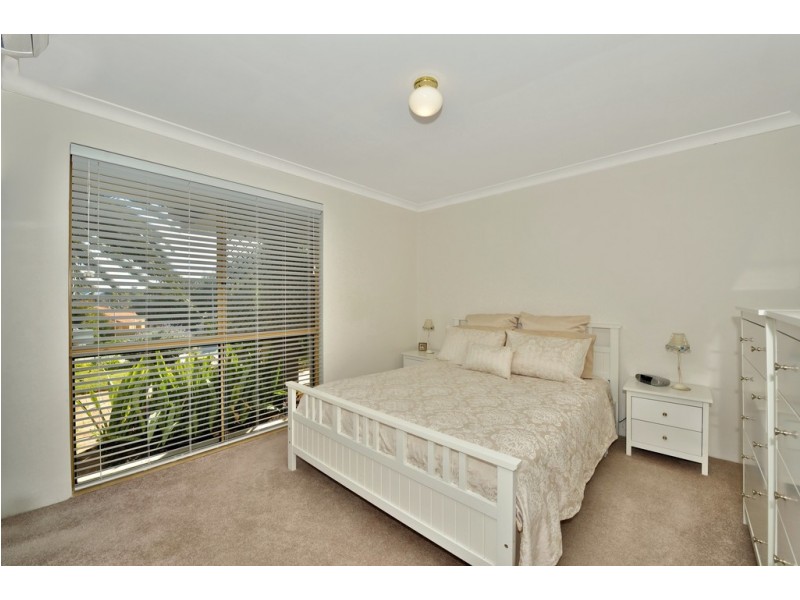 15 Portmarnock Circle, Halls Head WA 6210