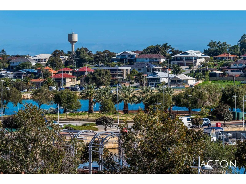 2/16 Torcello Mews, Mandurah WA 6210