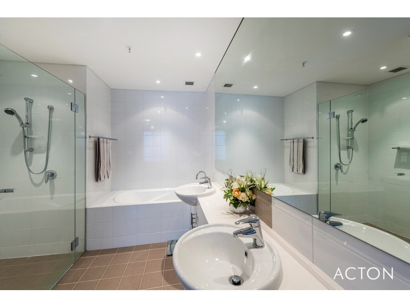 2/16 Torcello Mews, Mandurah WA 6210