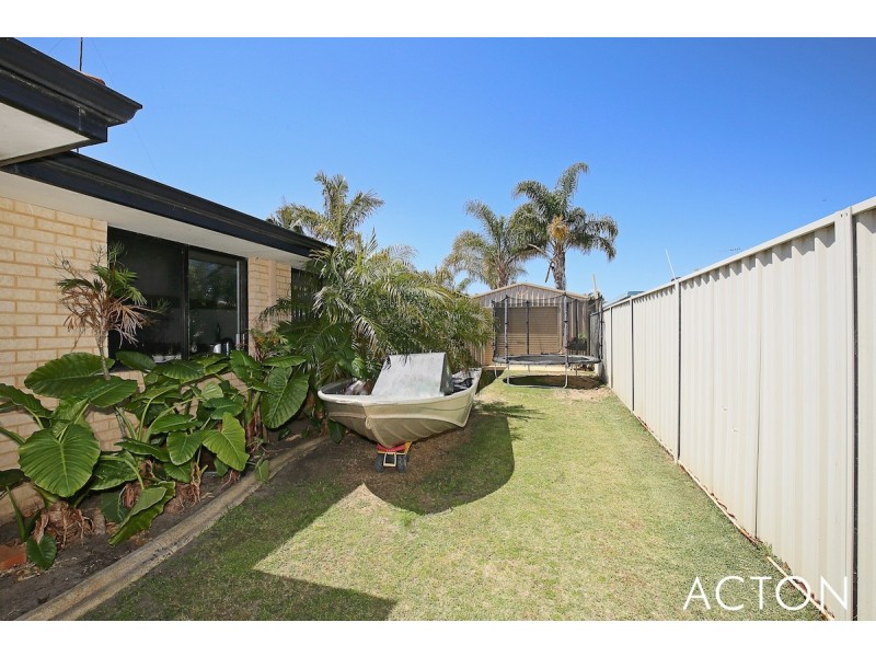 14 Yunderup Road, South Yunderup WA 6208