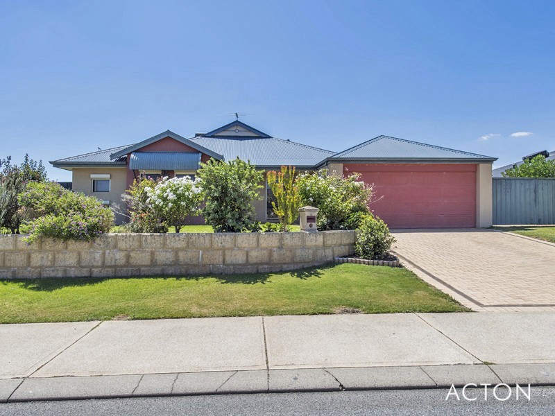 11 Boardwalk Boulevard, Halls Head WA 6210