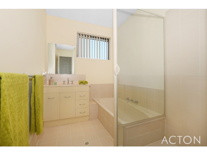 21 Baloo Crescent, Falcon WA 6210