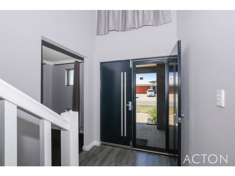 29 Clearwater Way, Singleton WA 6175