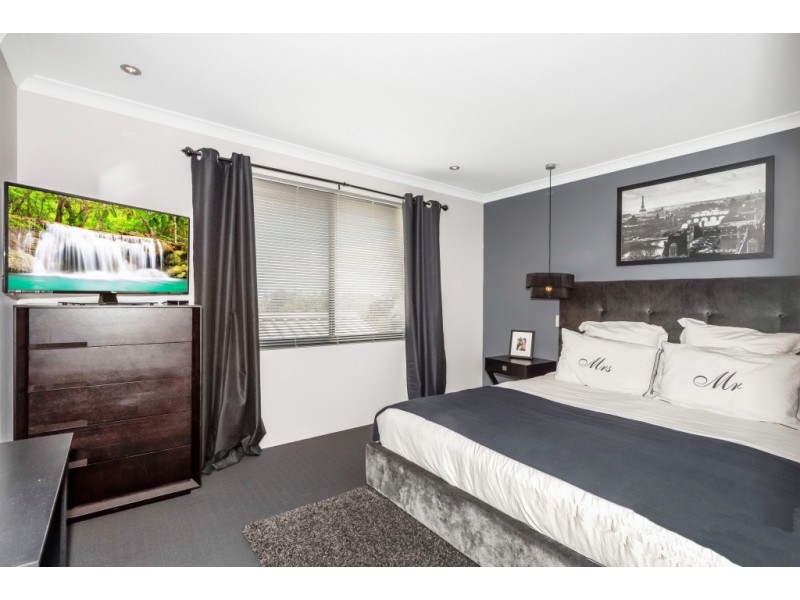 29 Clearwater Way, Singleton WA 6175