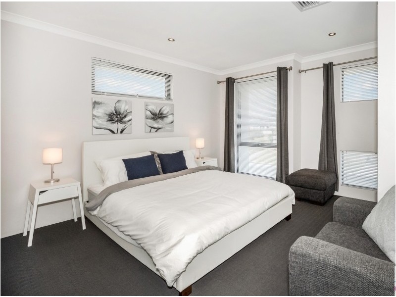 29 Clearwater Way, Singleton WA 6175