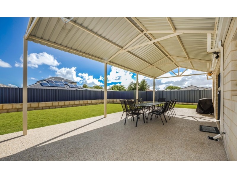 29 Clearwater Way, Singleton WA 6175