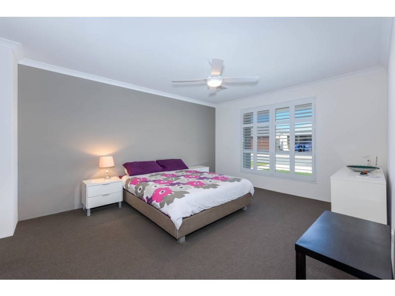 12 Pardalote Way, Erskine WA 6210