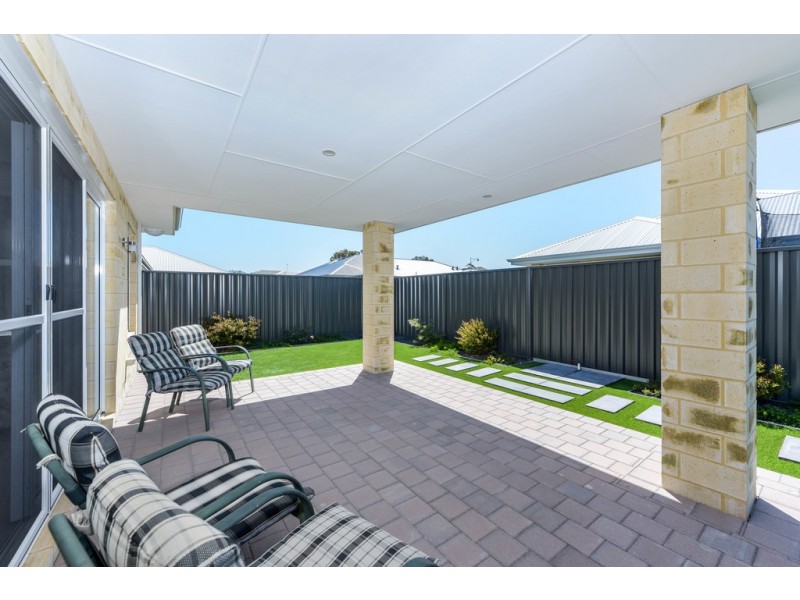 12 Pardalote Way, Erskine WA 6210