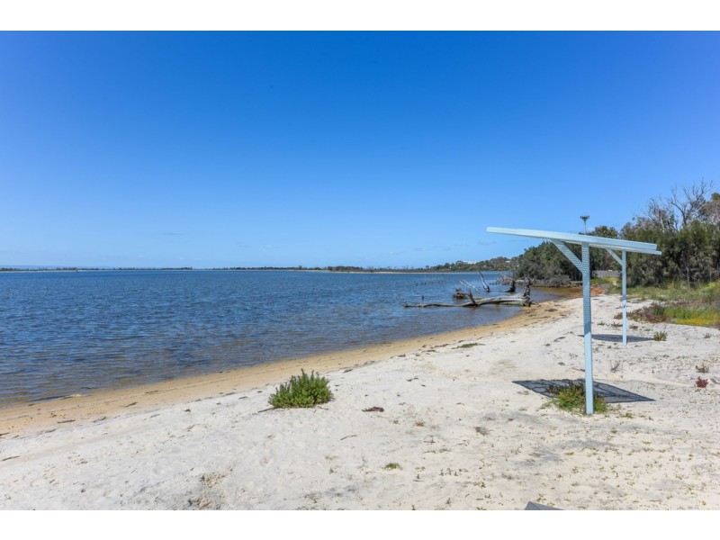 12 Pardalote Way, Erskine WA 6210