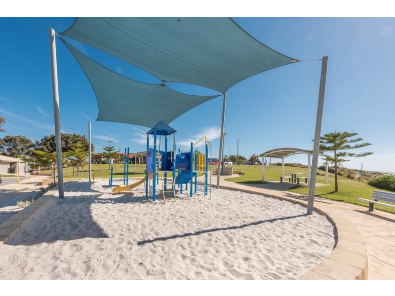 38 Shannon Road, Mandurah WA 6210