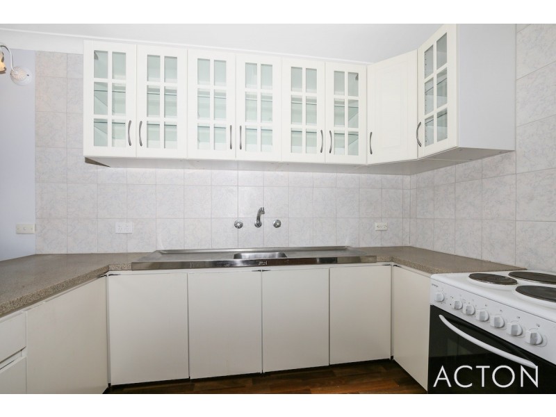 8/56 Hackett Street, Mandurah WA 6210