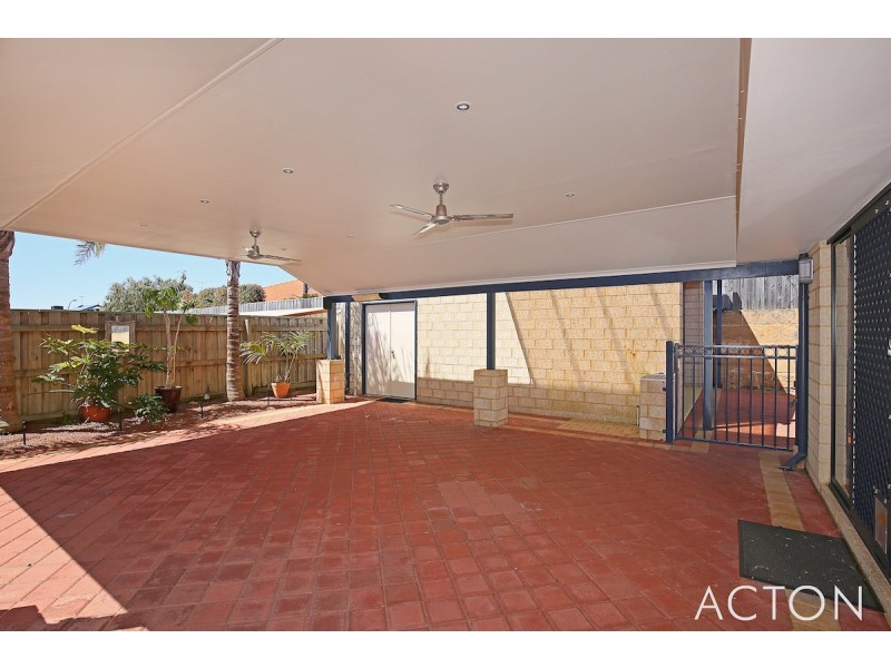 3 Highview Rise, Halls Head WA 6210