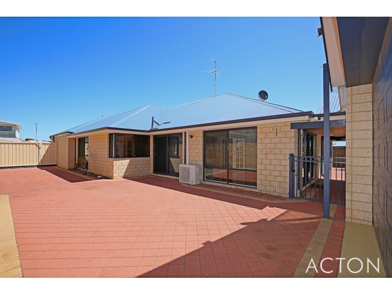 3 Highview Rise, Halls Head WA 6210