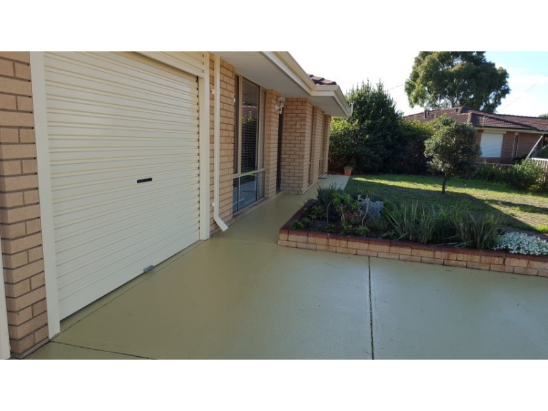 6 Revesby Place, Coodanup WA 6210