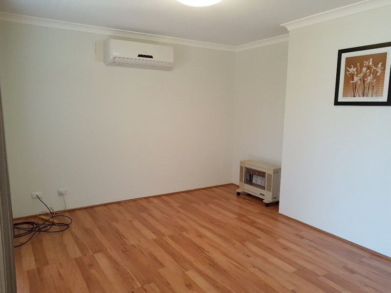 6 Revesby Place, Coodanup WA 6210