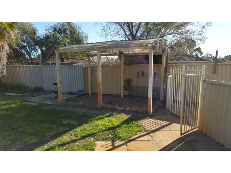 6 Revesby Place, Coodanup WA 6210
